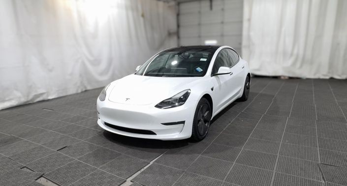 Thumbnail: 2023 Tesla Model 3 - 1