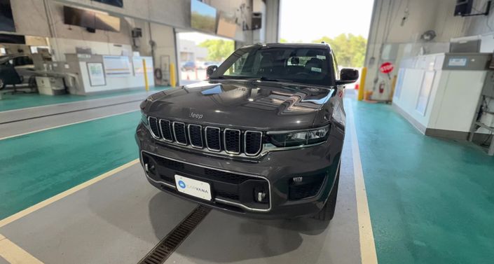 Thumbnail: 2023 Jeep Grand Cherokee L - 1