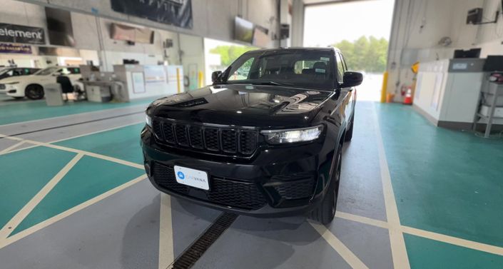 Thumbnail: 2023 Jeep Grand Cherokee - 1