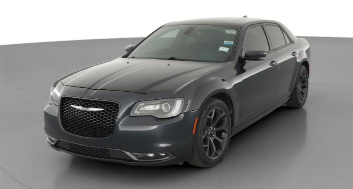 Thumbnail: 2016 Chrysler 300 - 1