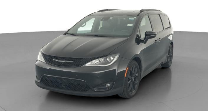 Thumbnail: 2019 Chrysler Pacifica - 1