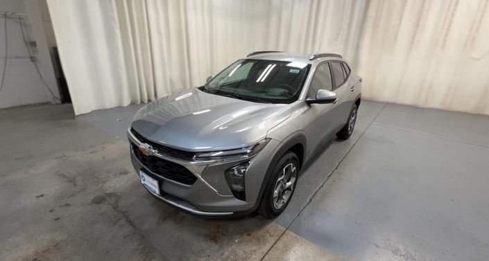Thumbnail: 2025 Chevrolet Trax - 1