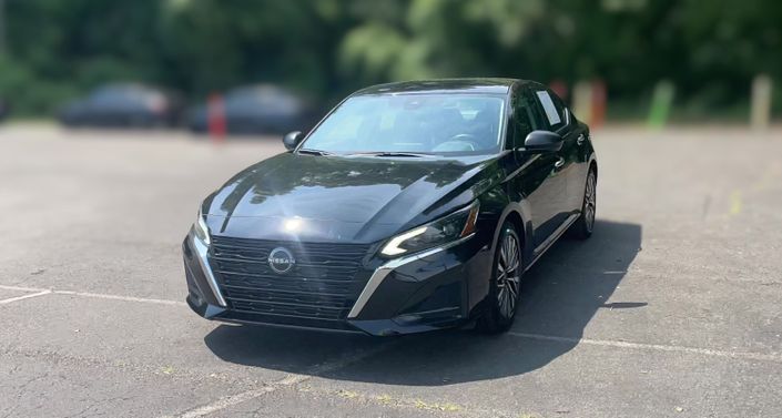 Thumbnail: 2025 Nissan Altima - 1