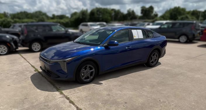 Thumbnail: 2025 Kia K4 - 1