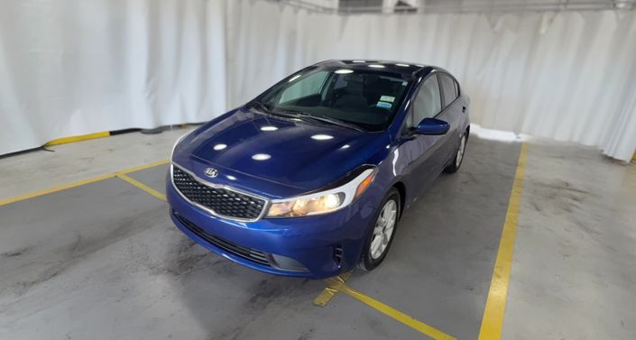 Thumbnail: 2017 Kia Forte - 1