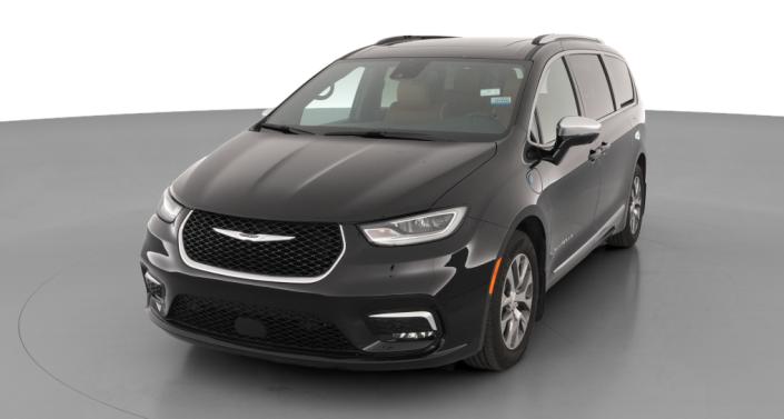 Thumbnail: 2025 Chrysler Pacifica - 1