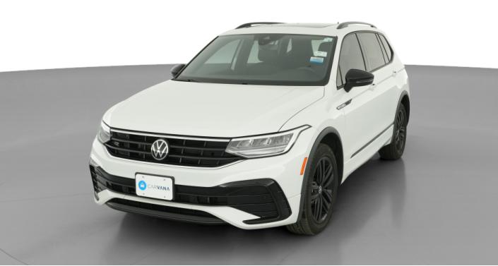 Thumbnail: 2022 Volkswagen Tiguan - 1