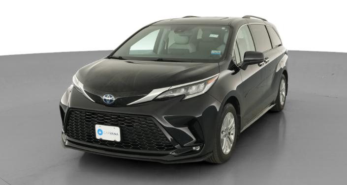 Thumbnail: 2023 Toyota Sienna - 1
