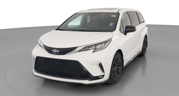 Thumbnail: 2021 Toyota Sienna - 1