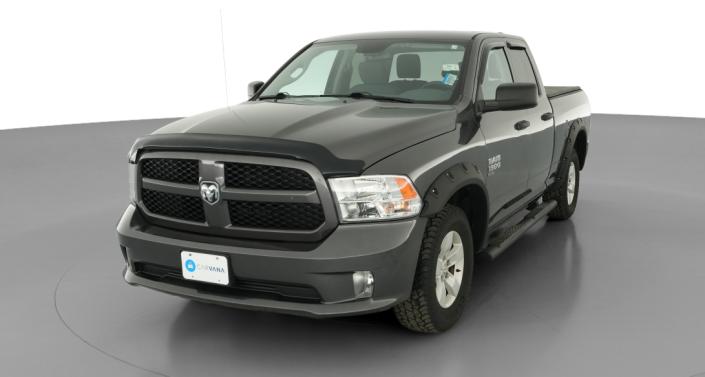 Thumbnail: 2019 RAM 1500 Classic - 1