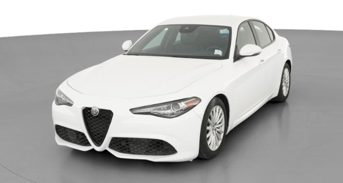 Thumbnail: 2022 Alfa Romeo Giulia - 1