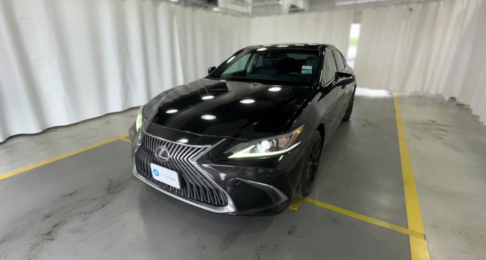 Thumbnail: 2020 Lexus ES - 1