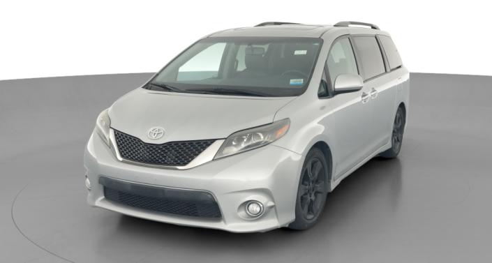 Thumbnail: 2016 Toyota Sienna - 1