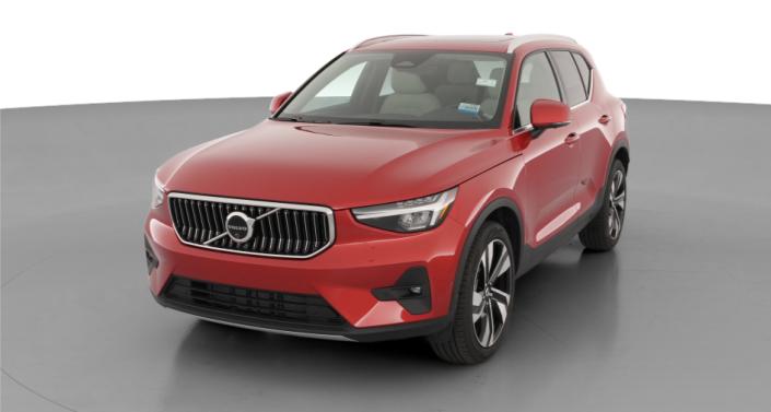 Thumbnail: 2025 Volvo XC40 - 1
