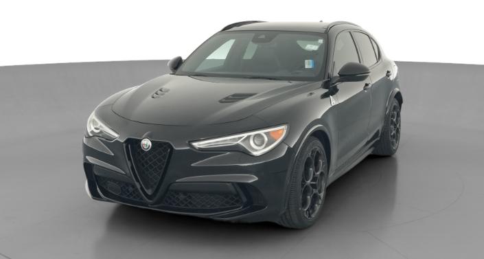 Thumbnail: 2022 Alfa Romeo Stelvio - 1