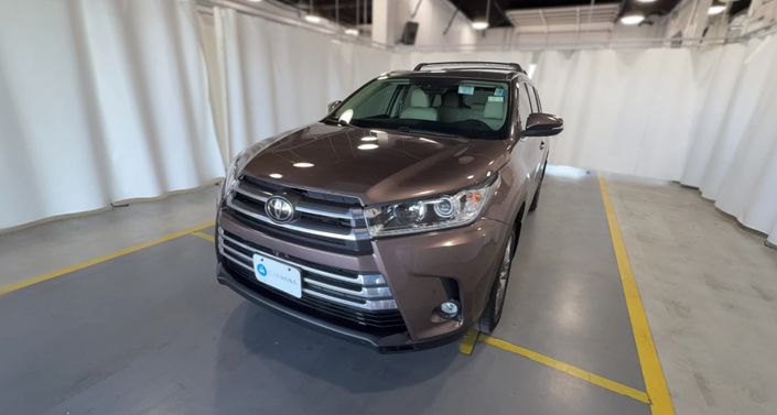 Thumbnail: 2019 Toyota Highlander - 1