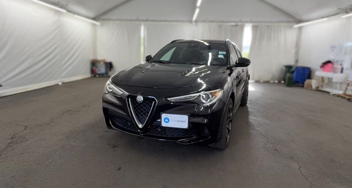 Thumbnail: 2018 Alfa Romeo Stelvio - 1