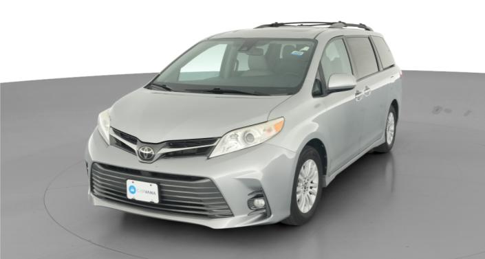 Thumbnail: 2018 Toyota Sienna - 1