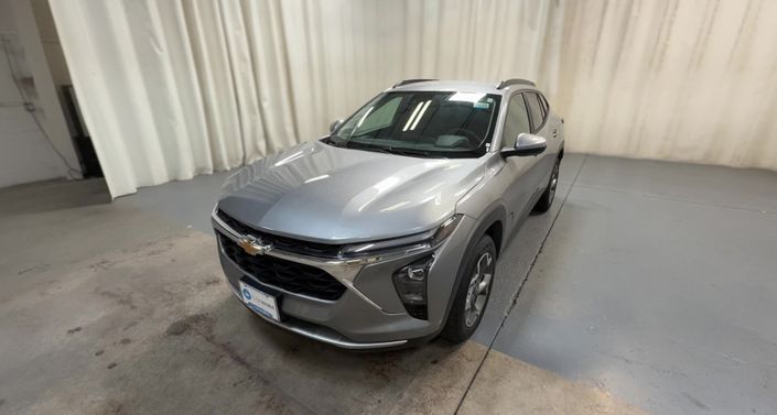 Thumbnail: 2025 Chevrolet Trax - 1