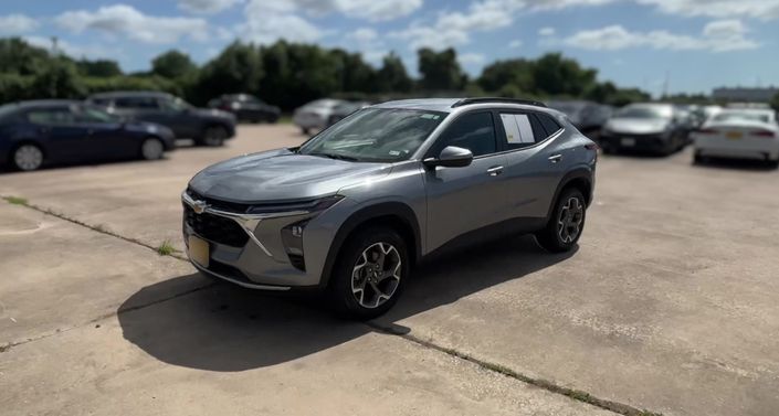 Thumbnail: 2025 Chevrolet Trax - 1