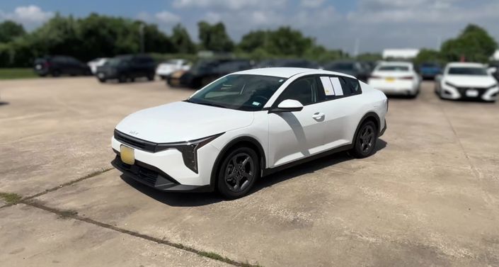2025 Kia K4 LXS -
                  Houston, TX
