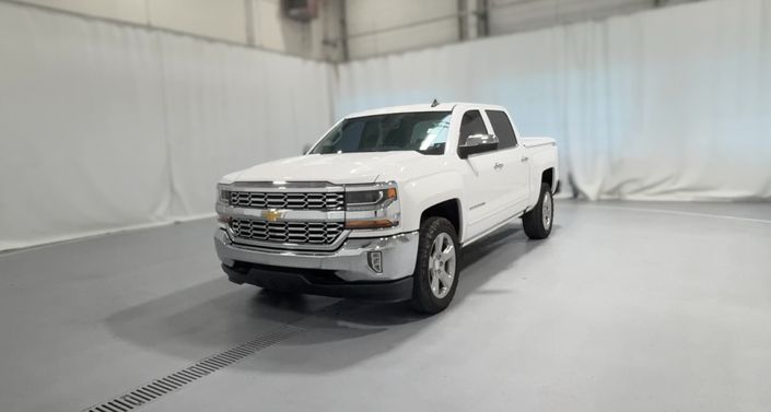 Thumbnail: 2017 Chevrolet Silverado 1500 - 1