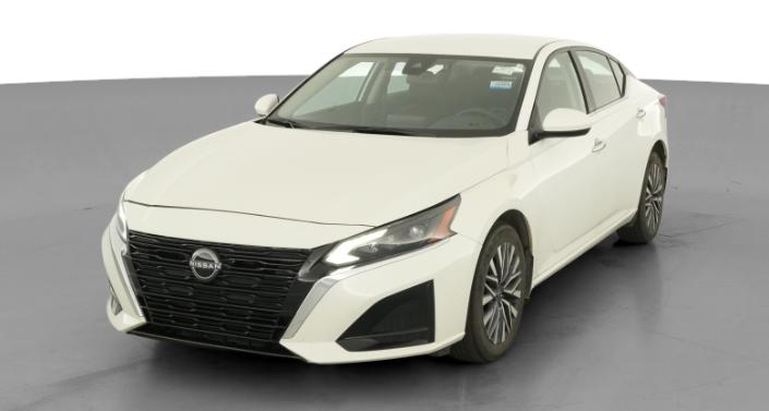 Thumbnail: 2023 Nissan Altima - 1