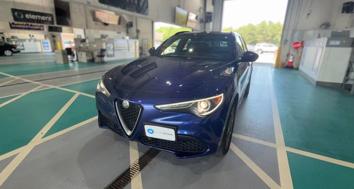 Thumbnail: 2023 Alfa Romeo Stelvio - 1