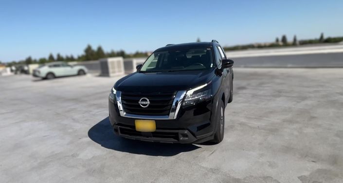 Thumbnail: 2025 Nissan Pathfinder - 1