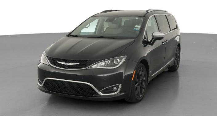 Thumbnail: 2017 Chrysler Pacifica - 1