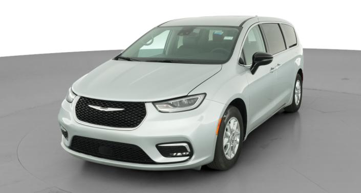 Thumbnail: 2024 Chrysler Pacifica - 1