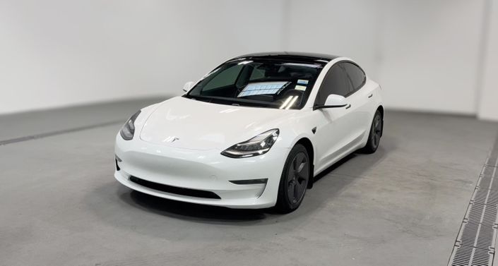 Thumbnail: 2021 Tesla Model 3 - 1