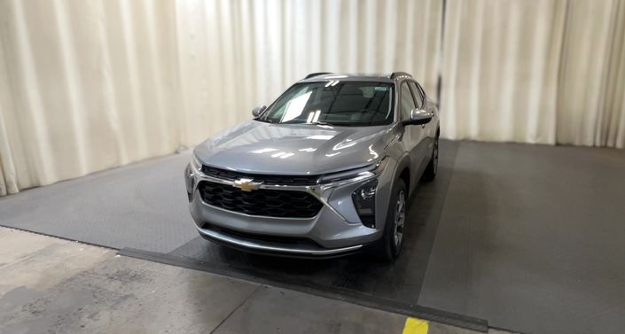 Thumbnail: 2025 Chevrolet Trax - 1
