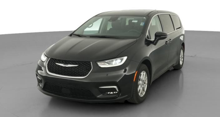 Thumbnail: 2023 Chrysler Pacifica - 1