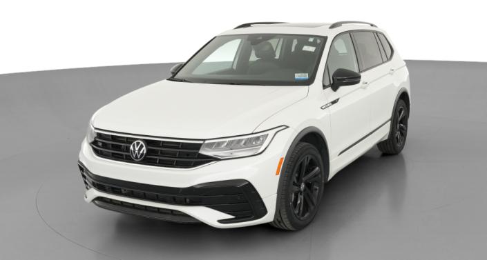 Thumbnail: 2023 Volkswagen Tiguan - 1