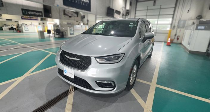 Thumbnail: 2023 Chrysler Pacifica - 1
