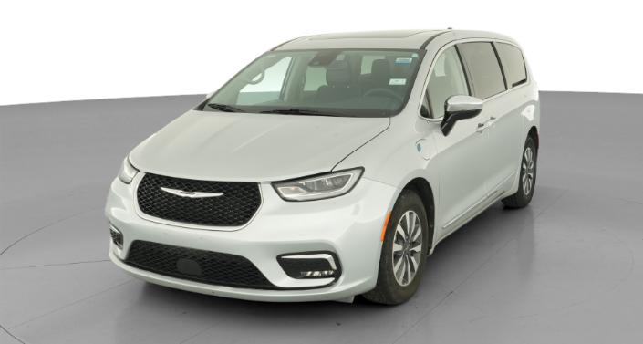 Thumbnail: 2023 Chrysler Pacifica - 1