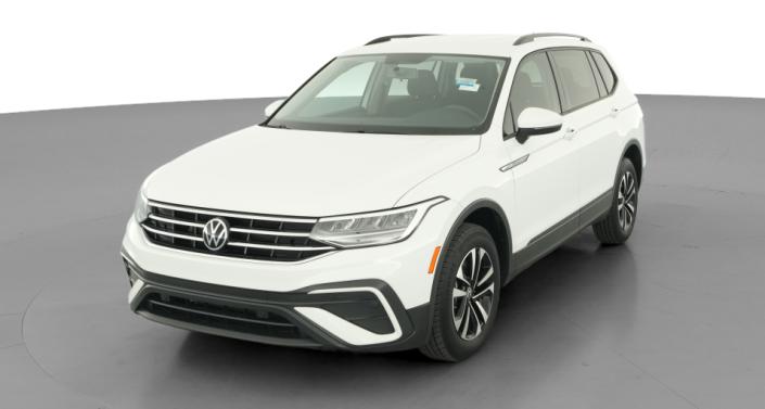 Thumbnail: 2022 Volkswagen Tiguan - 1