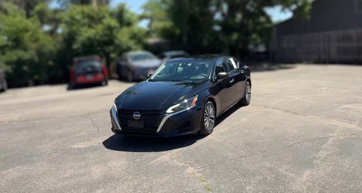 Thumbnail: 2025 Nissan Altima - 1
