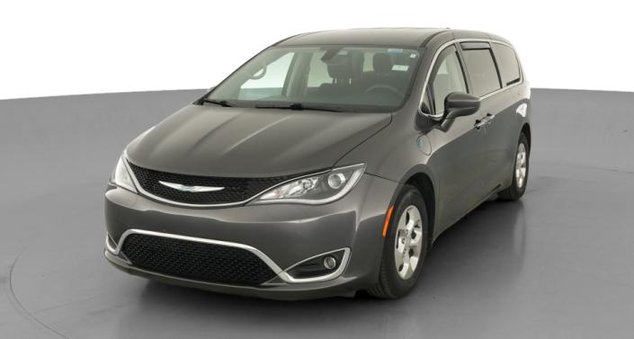 Thumbnail: 2020 Chrysler Pacifica - 1
