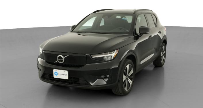 Thumbnail: 2023 Volvo XC40 - 1