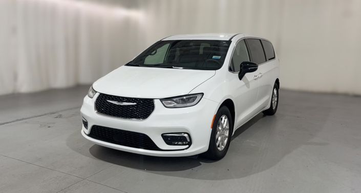 Thumbnail: 2026 Chrysler Pacifica - 1