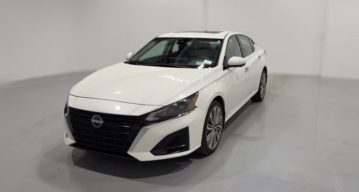 Thumbnail: 2024 Nissan Altima - 1