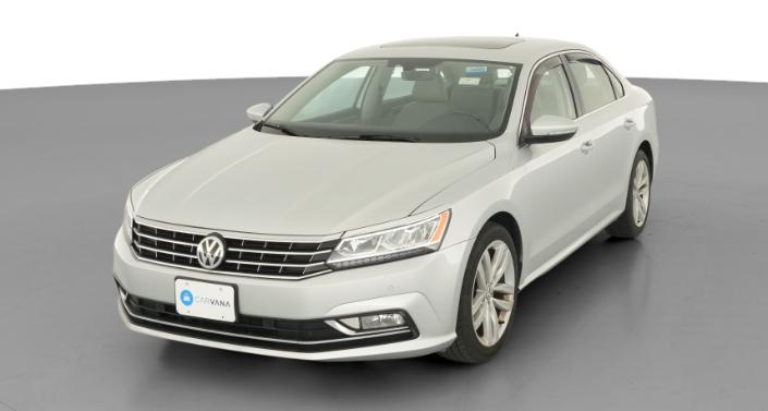 Thumbnail: 2018 Volkswagen Passat - 1