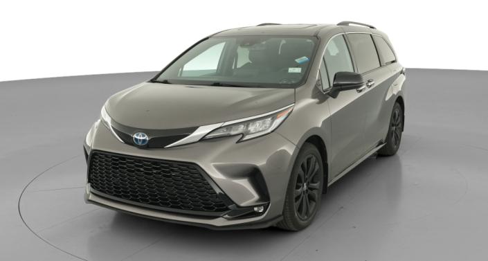 Thumbnail: 2022 Toyota Sienna - 1