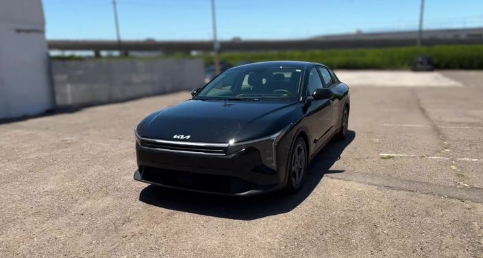 Thumbnail: 2025 Kia K4 - 1
