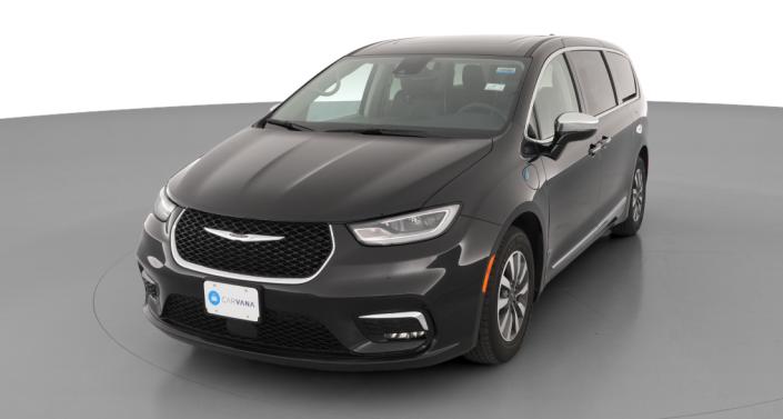 Thumbnail: 2023 Chrysler Pacifica - 1