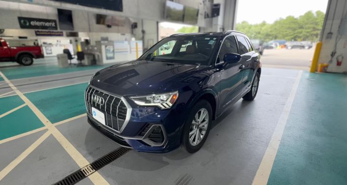 Thumbnail: 2023 Audi Q3 - 1