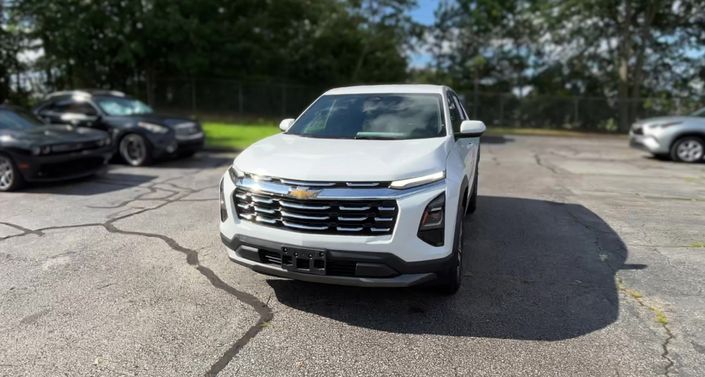 Thumbnail: 2025 Chevrolet Equinox - 1