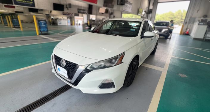 Thumbnail: 2020 Nissan Altima - 1